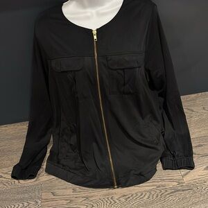 Next bumper style zipper long sleeve top Sz L